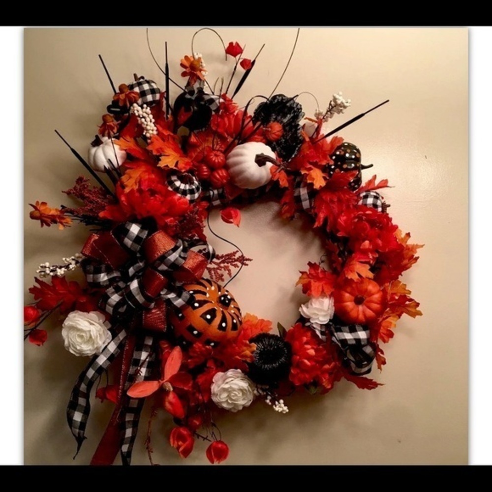 New Fall Floral Halloween Buffalo White Plaid Black Door Wall Wreath Decor